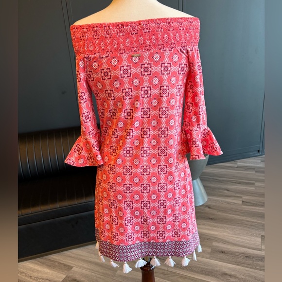 Off shoulder smocked neckline dress!wi th hemline tassels! - Picture 6 of 7